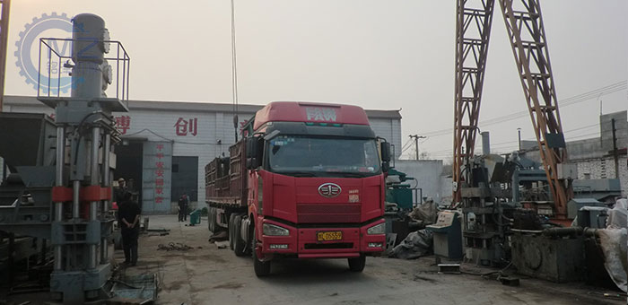 沛_q顶p盐砖机发货现?